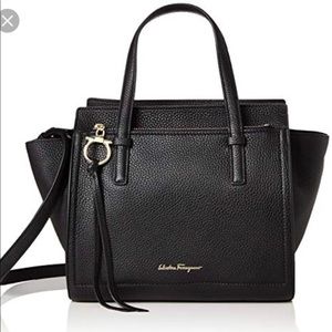 Salvatore Ferragamo medium Amy